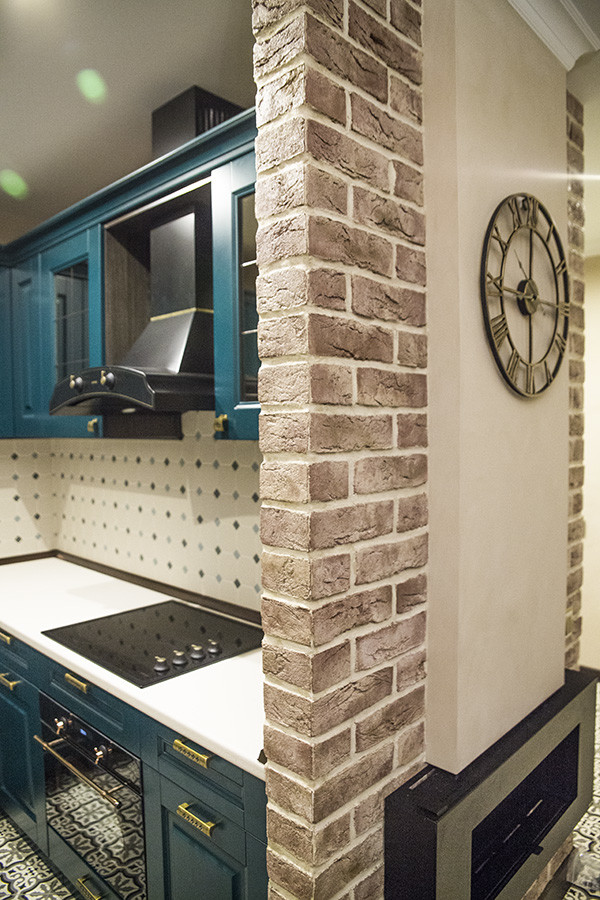 Небольшая квартира в смешанном стиле. СПб 2016.