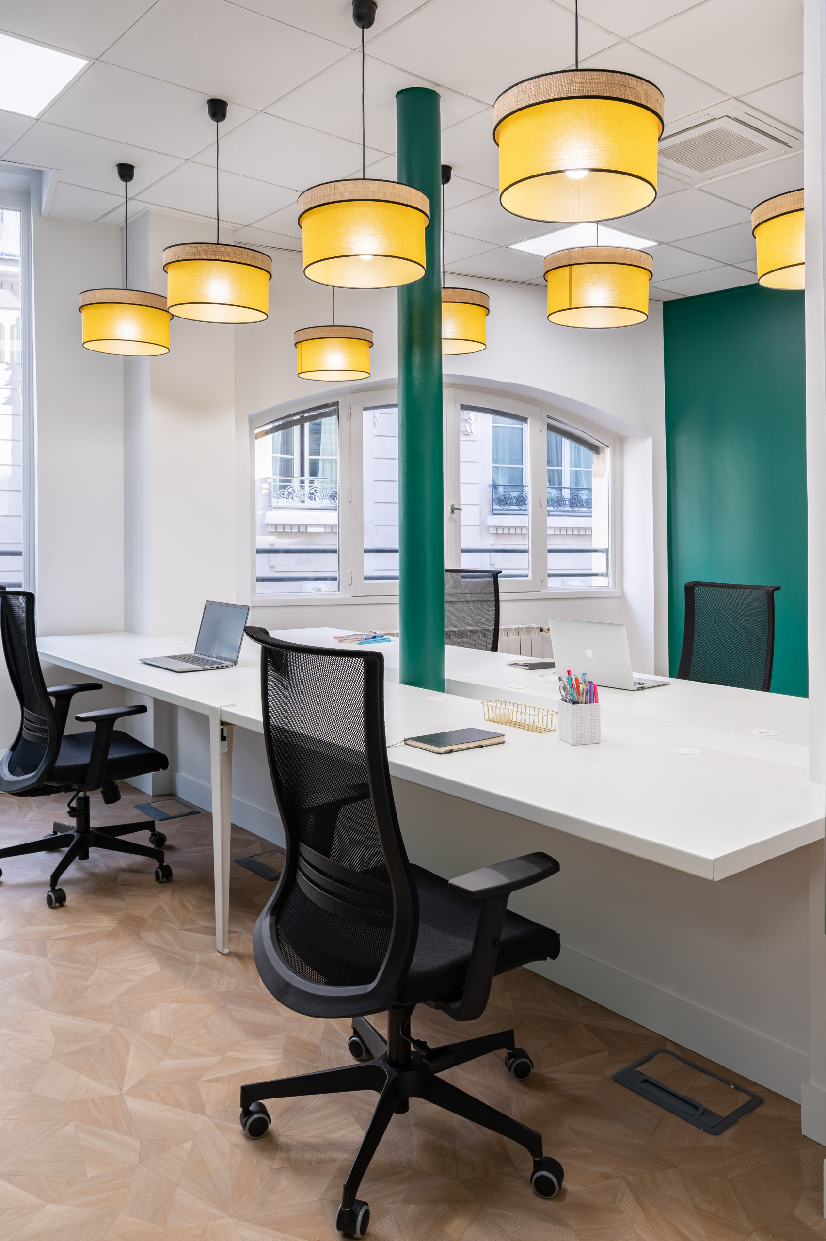 Plateau de bureau de 350 m² dans le Sentier