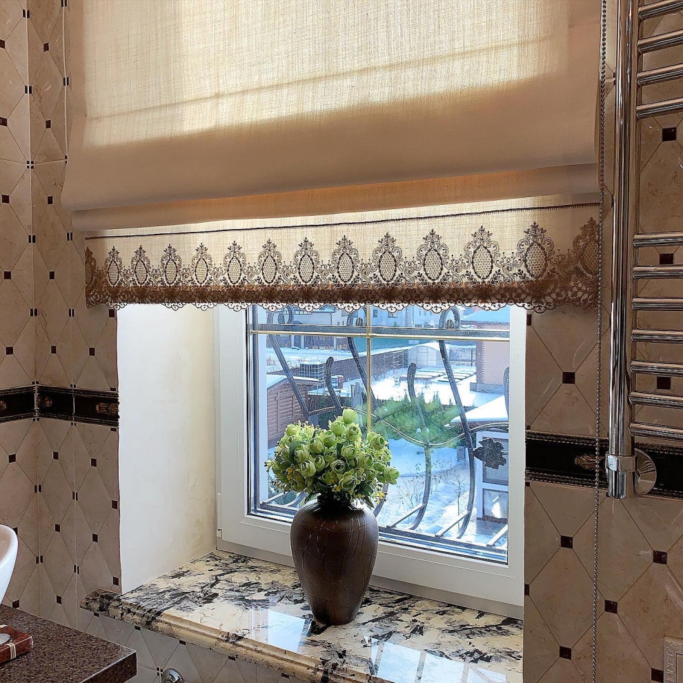 Текстильное оформление ванной комнаты в КП"Цветочный"