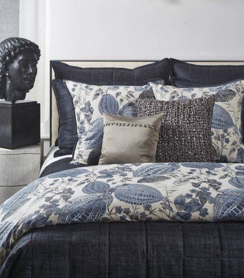 Custom Bedding contemporaneo-camera-da-letto