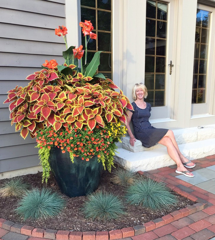 How She Did It: Huge Planters Overflow With Seasonal Color
