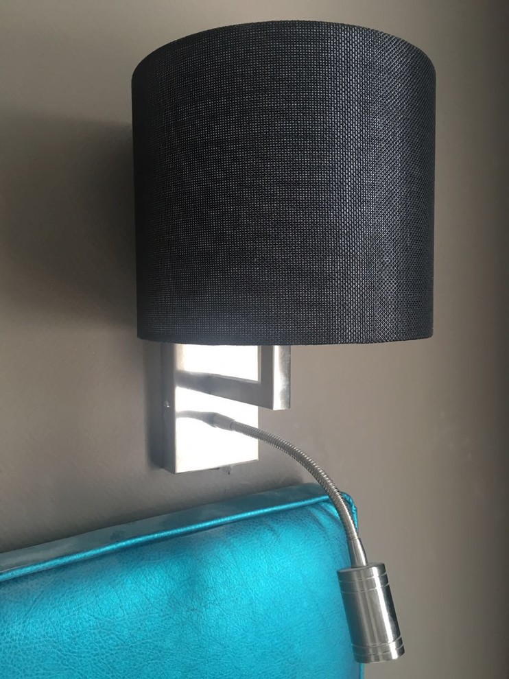 Освещение номера в гостинице Mirotel