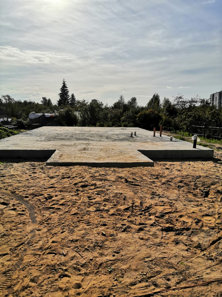 Возведение фундамента