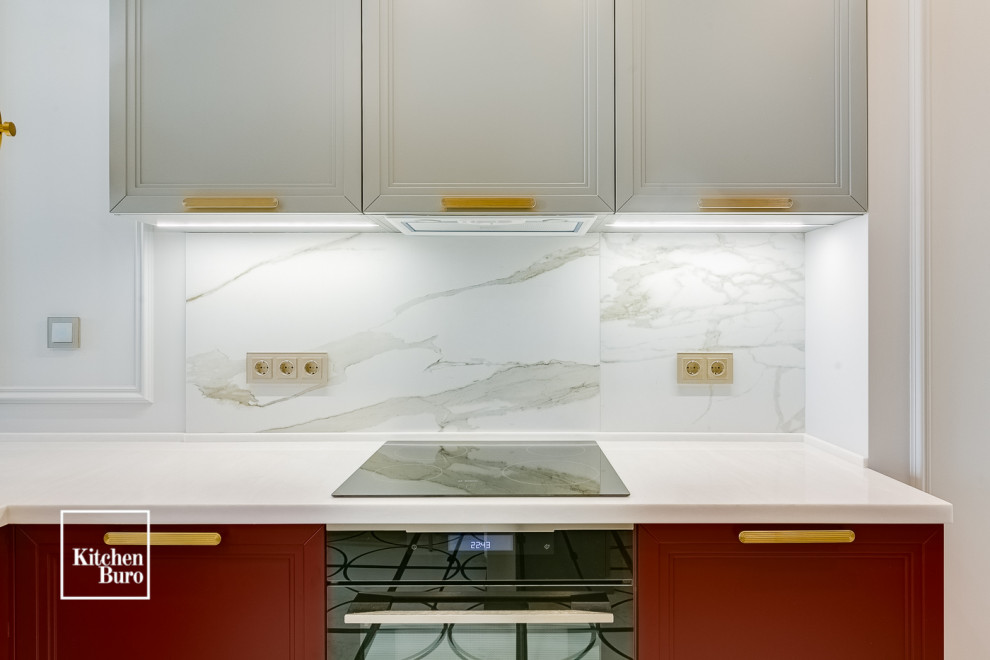 Красная кухня в ЖК Водный