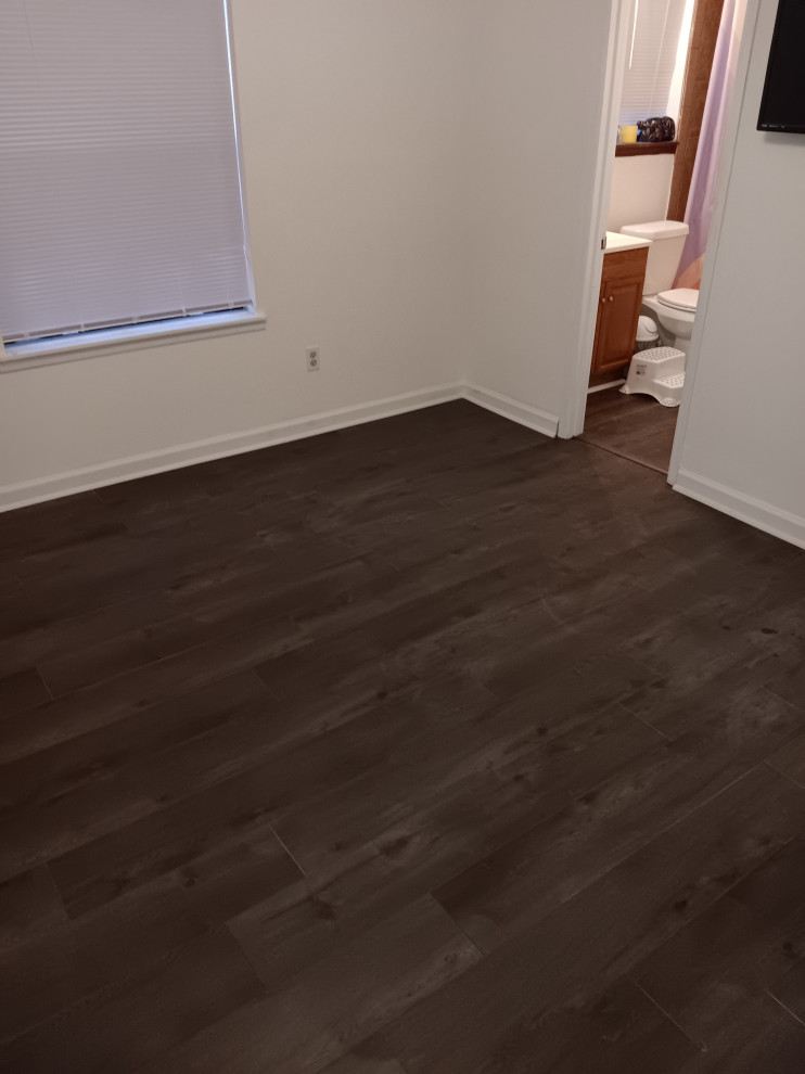 LVP flooring installation w/ Transition