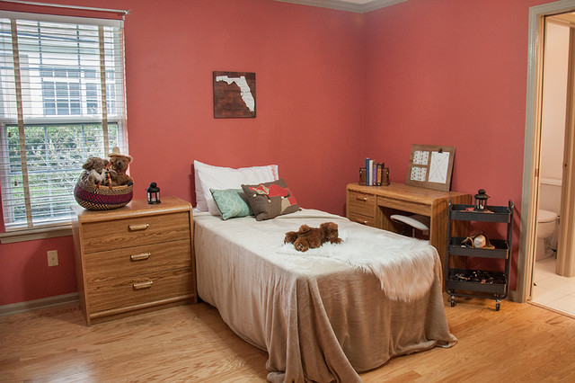 Eagle Harbor Staging classique-chic-chambre-d-enfant
