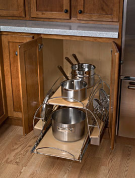Base Pull-Out Pantry - KraftMaid