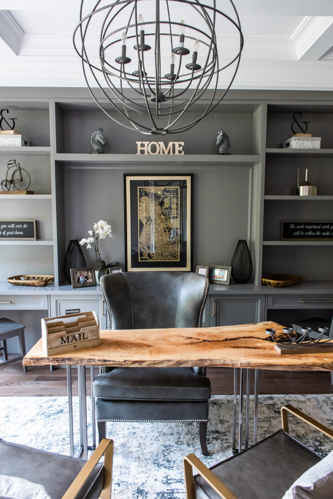 Home design - transitional home design idea in Toronto