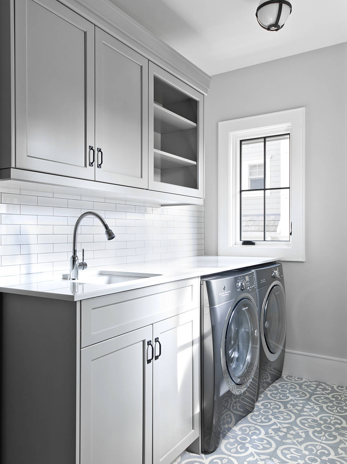 75 Beautiful Laundry Room Pictures Ideas Houzz