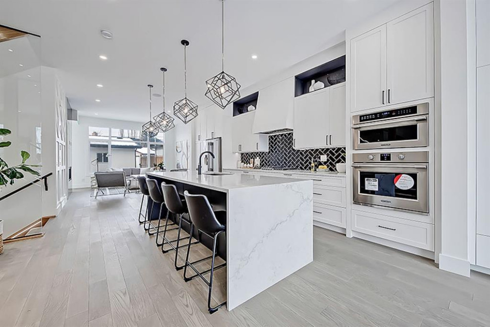 Home design - transitional home design idea in Calgary