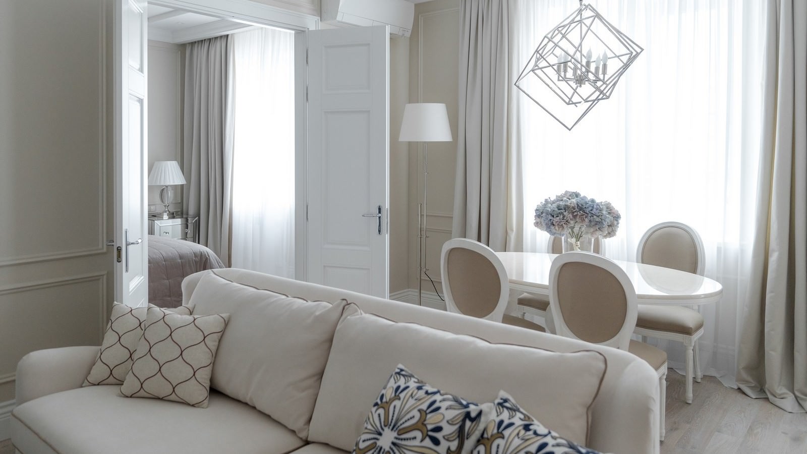 Квартира на Саввинской набережной