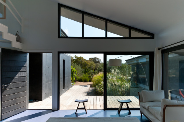 La maison furtive - Construction d'une maison individuelle contemporary