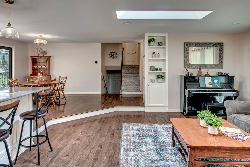 Inspiration for a transitional home design remodel in Seattle