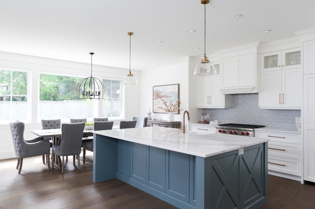 Darcy beach-style-kitchen