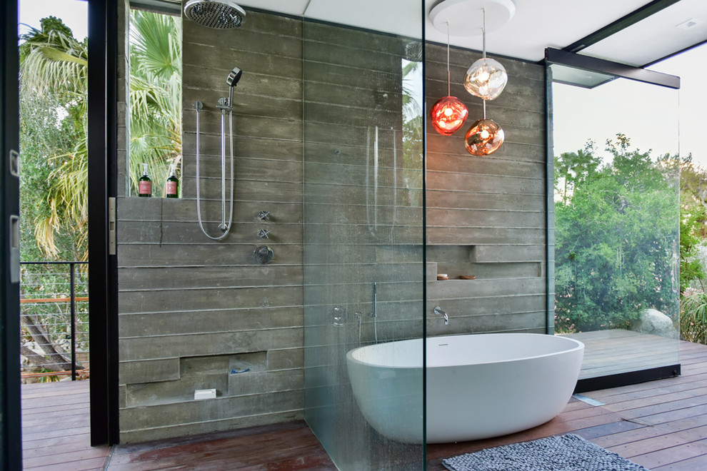 This is an example of a contemporary bathroom in Los Angeles with an open shower.