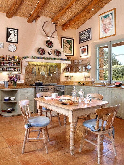 Design ideas for a country kitchen in Barcelona.