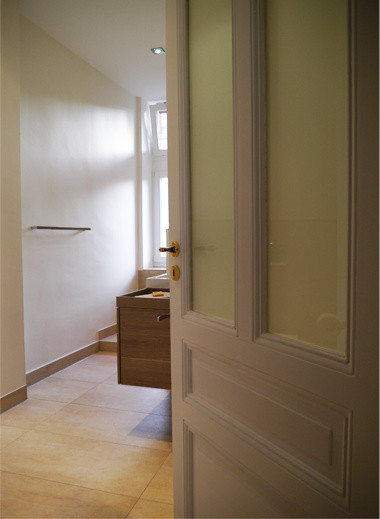 Kleines Bad - Einblick von der EIngangstür