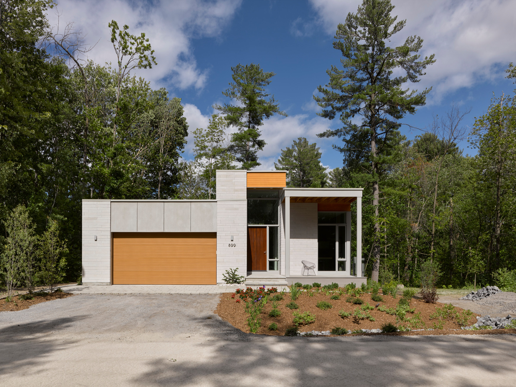 Orleans Modern