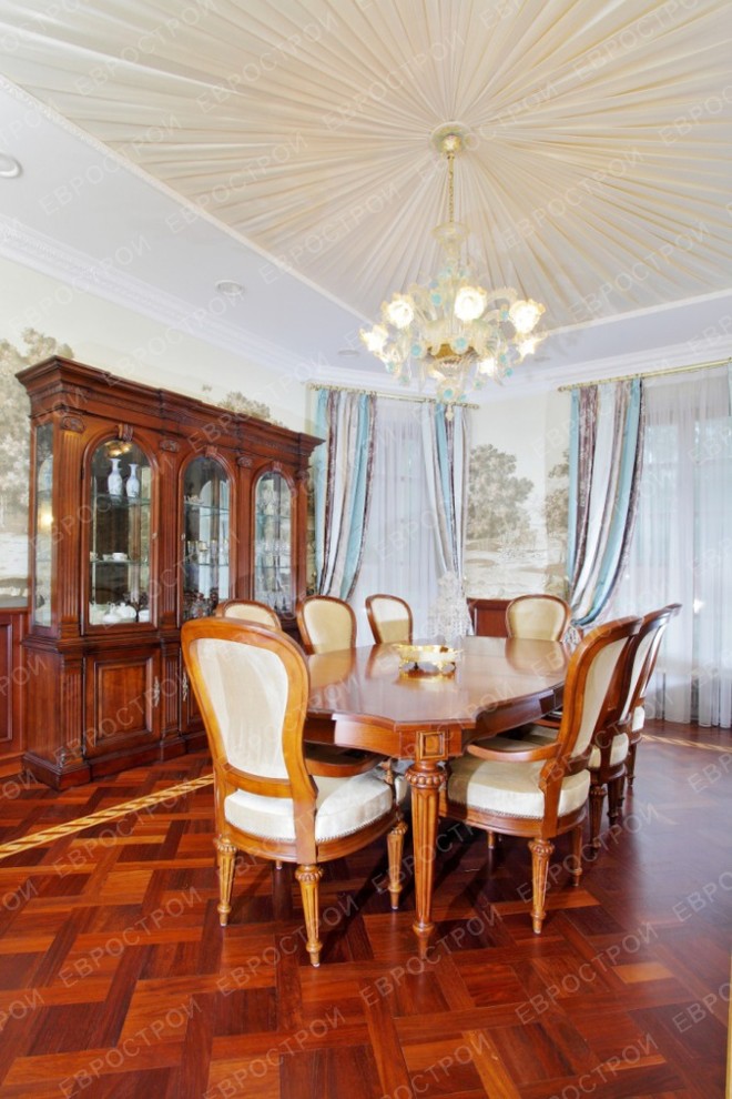 Загородный дом в Репино, площадь 560м2