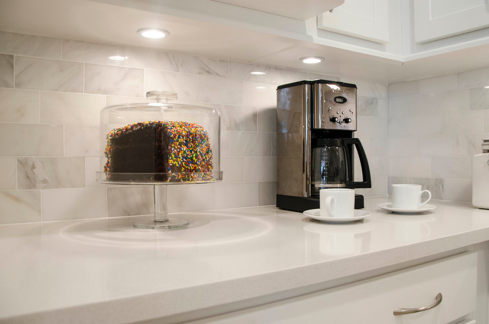 Inspiration for a transitional kitchen remodel in Miami
