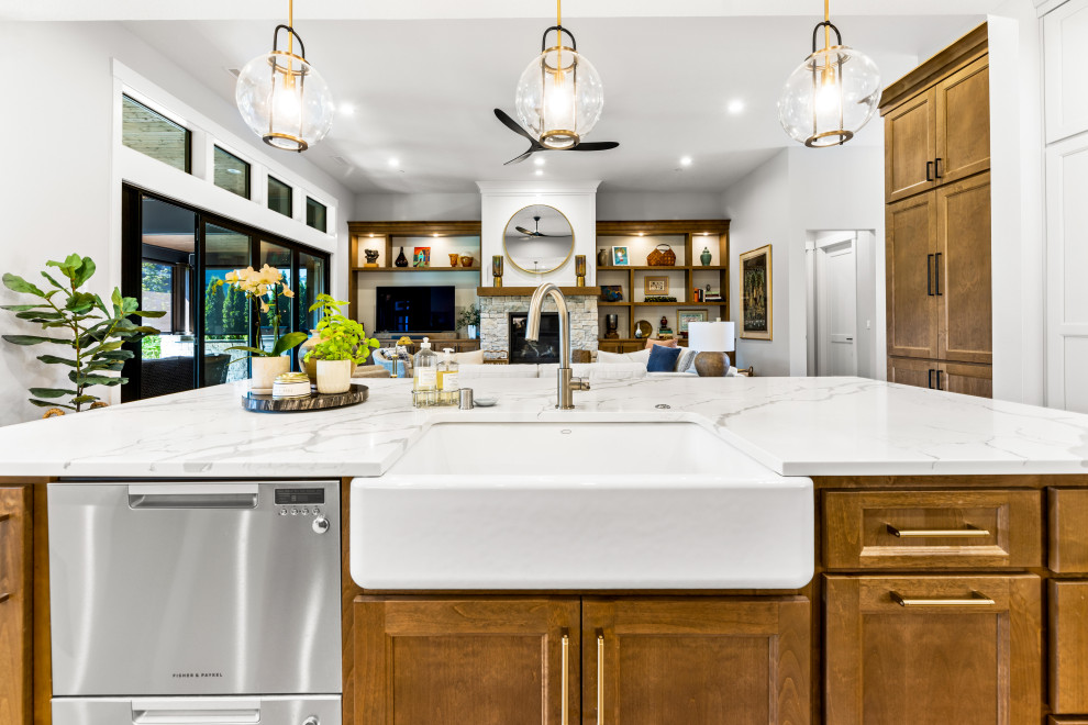 Inspiration for a transitional kitchen remodel in Portland