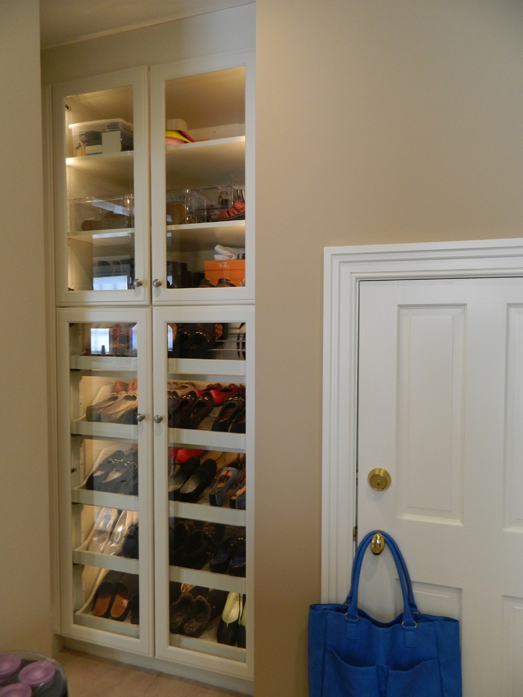 Transitional closet photo in Boston