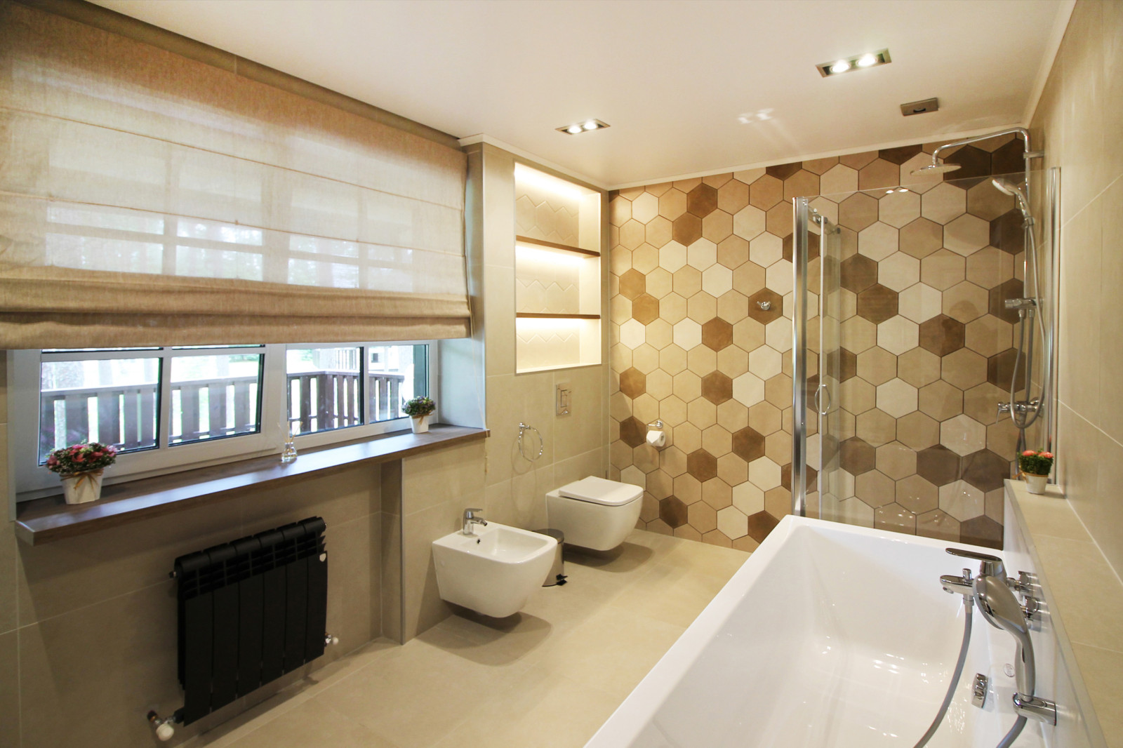 Срубовой коттедж 38 в п.Рощино, Ленинградская обл. Царство-Королевство