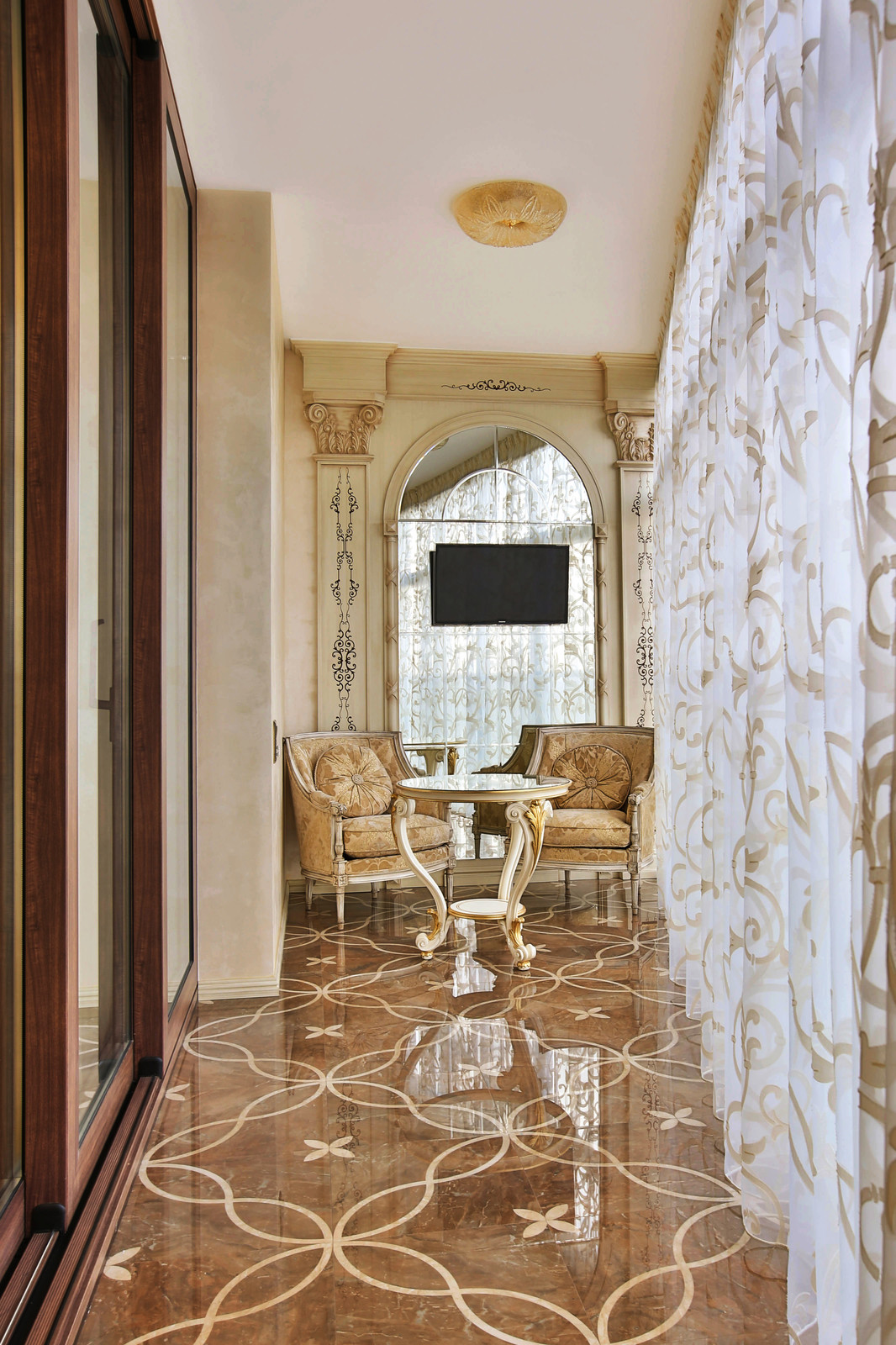 квартира в классическом стиле 235м2