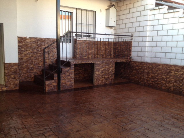 Escaleras de Hormig&oacute;n Impreso modern-staircase