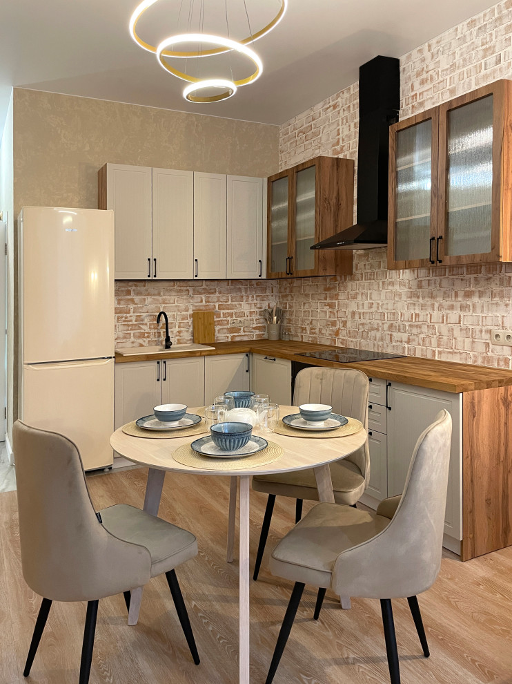 Сказка странствий. Дизайн евро-двухкомнатной квартиры.