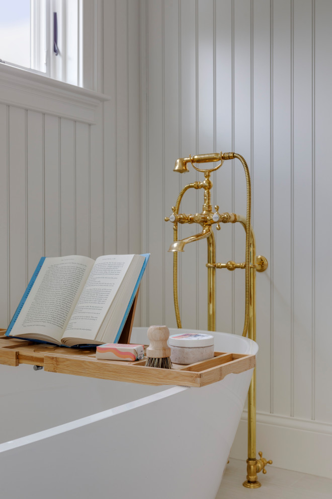 Example of a beach style home design design in Providence