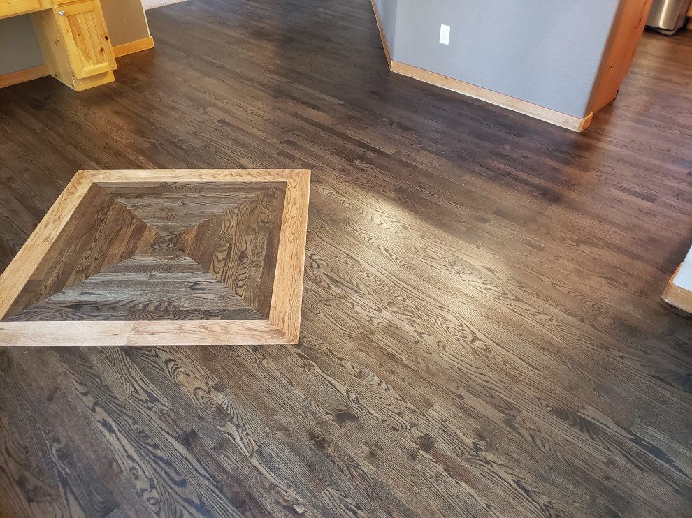 Hardwood Elegance with Custom Inlays & Entry Border