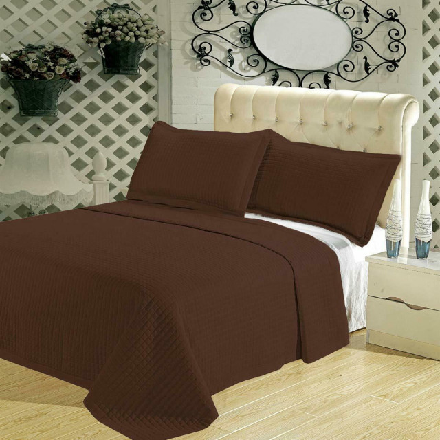 Wrinkle-Free Checkered Quilted Coverlet Set, Chocolate, King/Cal King