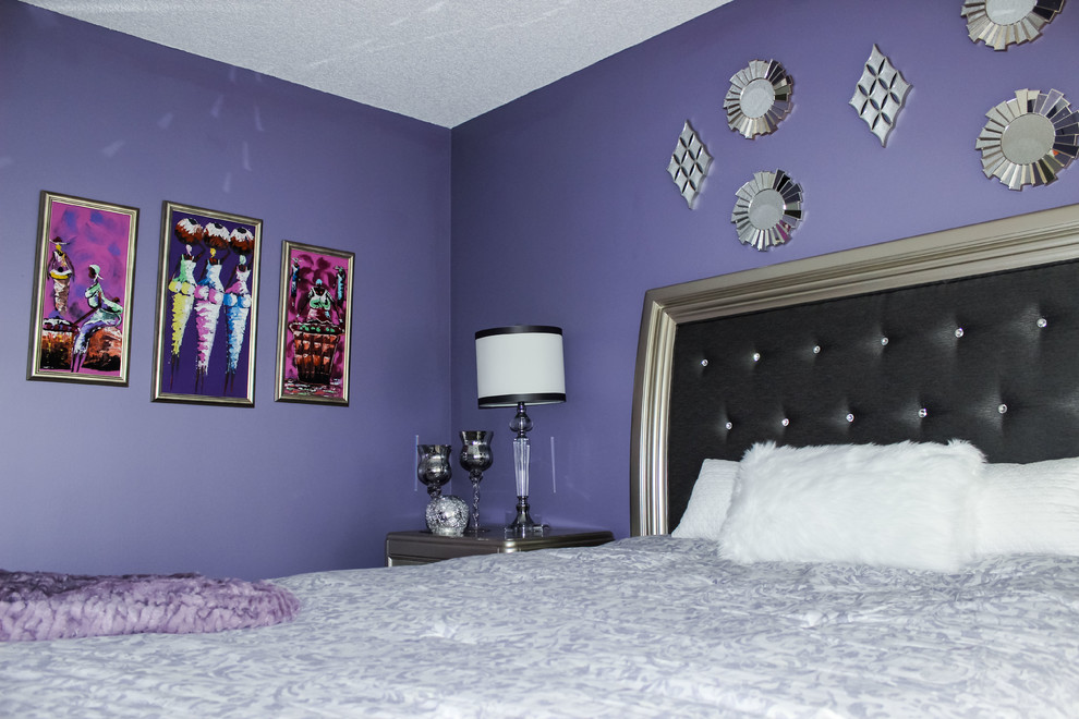 Inspiration for a mid-sized contemporary guest bedroom in Miami with purple walls, carpet and no fireplace.
