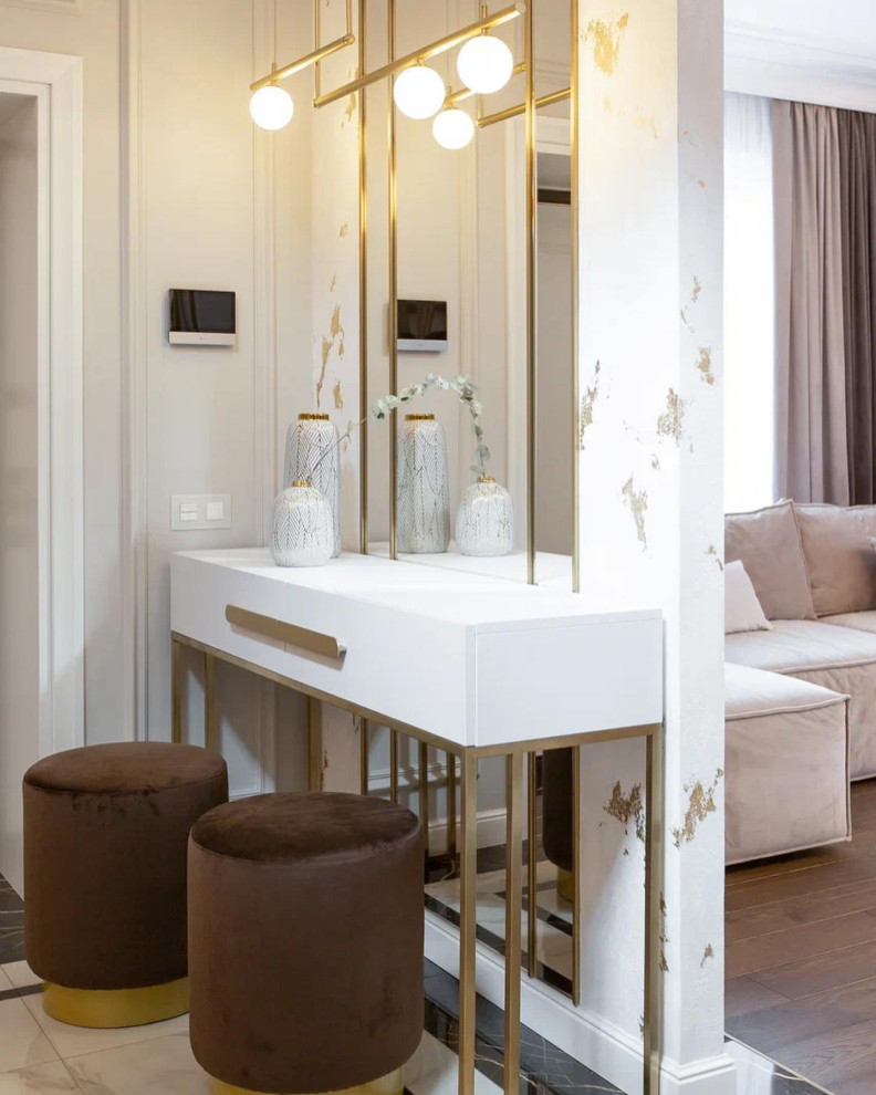 Интерьер прихожей и гостиной