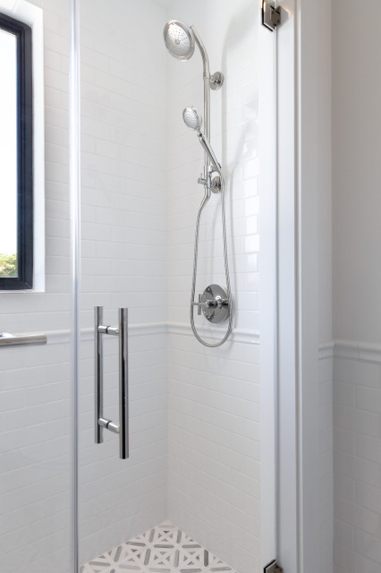 Alhambra Circle klassisch-modern-badezimmer