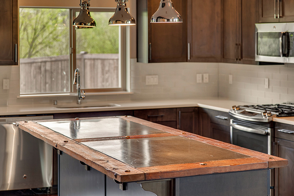 Mountain style kitchen photo in Seattle
