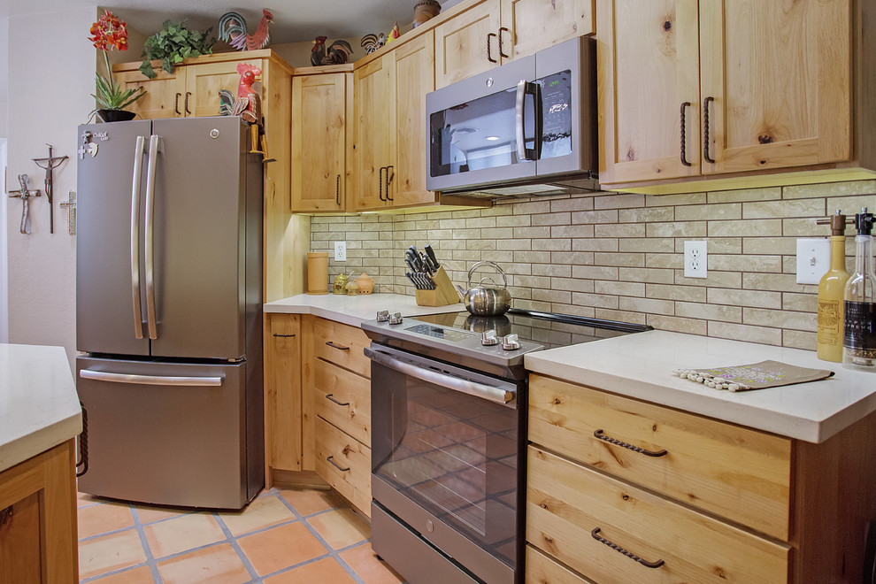 Inspiration for a rustic home design remodel in Phoenix
