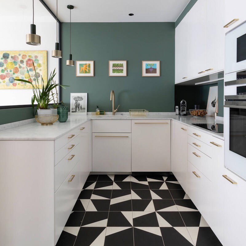 Kitchen - kitchen idea in Toronto