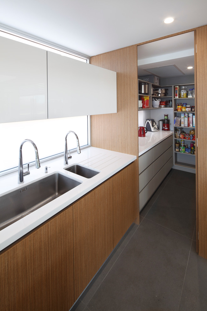 Inspiration for a contemporary kitchen in Sydney.