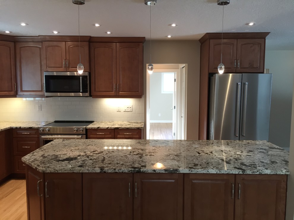 Transitional kitchen photo in Calgary