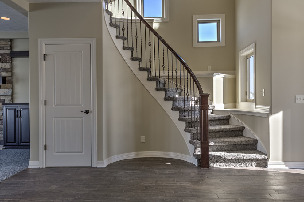Design ideas for a traditional staircase in Omaha.