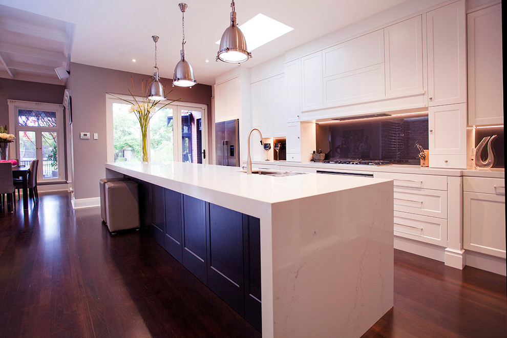 This is an example of a transitional kitchen in Adelaide.