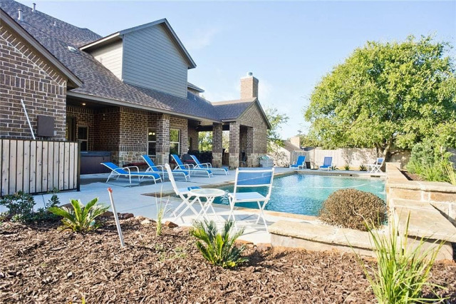 1002 Texas Trail american-traditional-swimming-pool