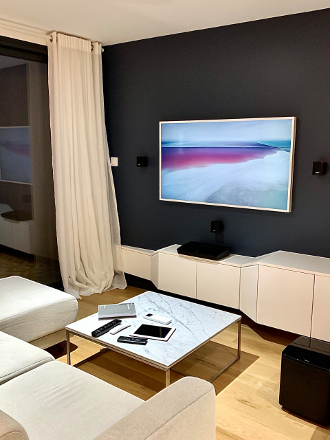 &Eacute;choppe Lamarque contemporary-living-room