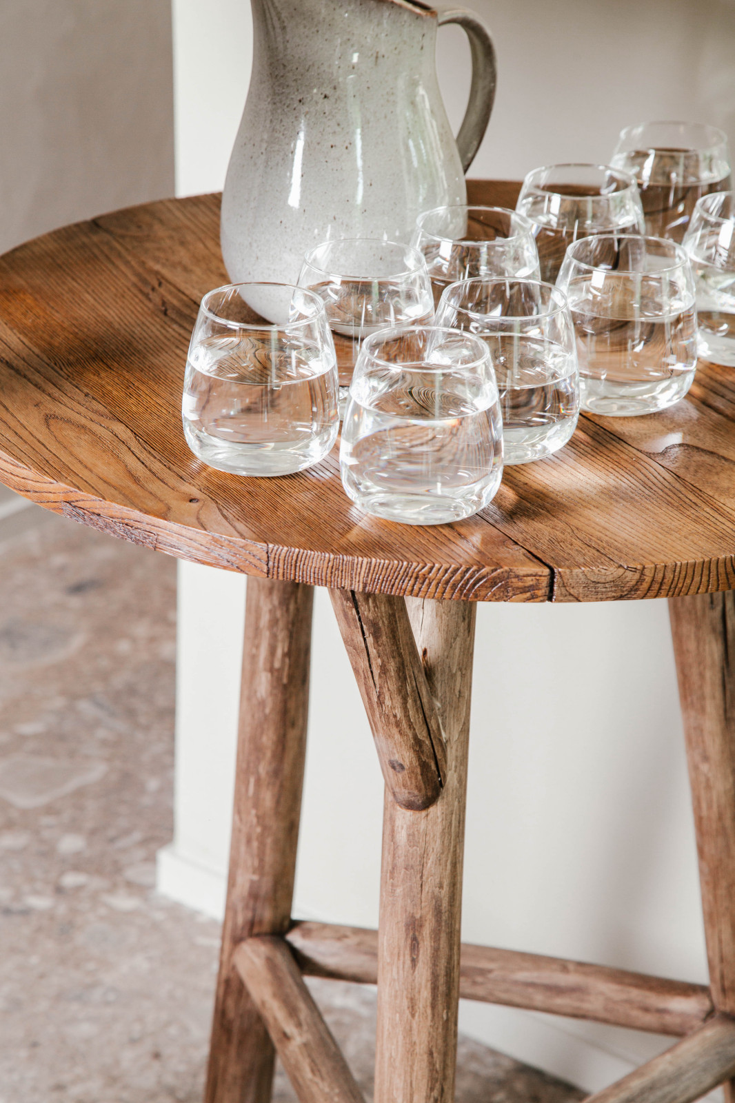 Мебель из массива