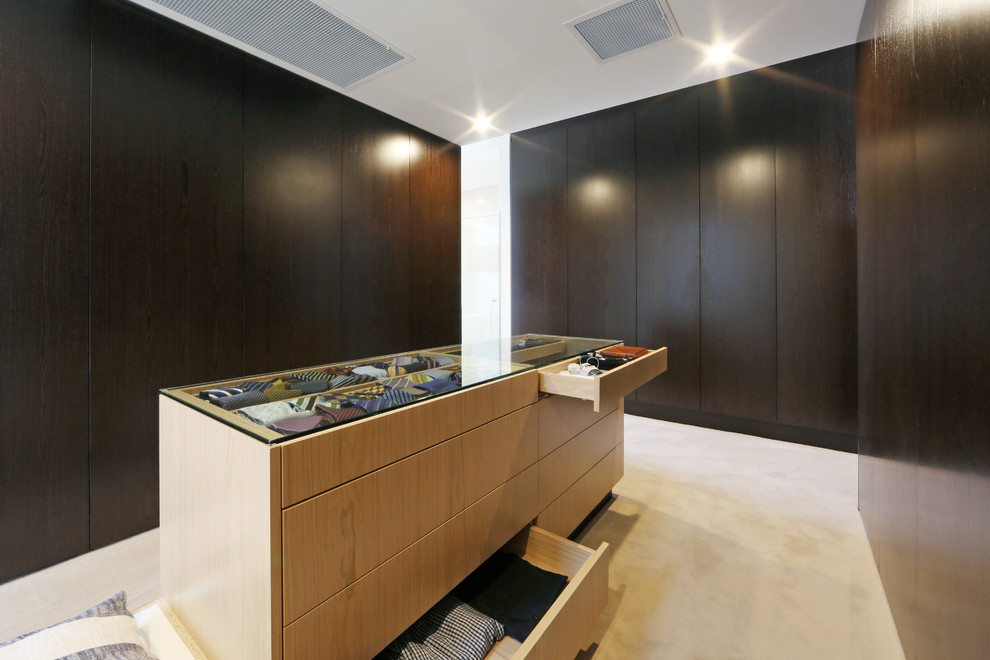 Inspiration for a contemporary storage and wardrobe in Melbourne.