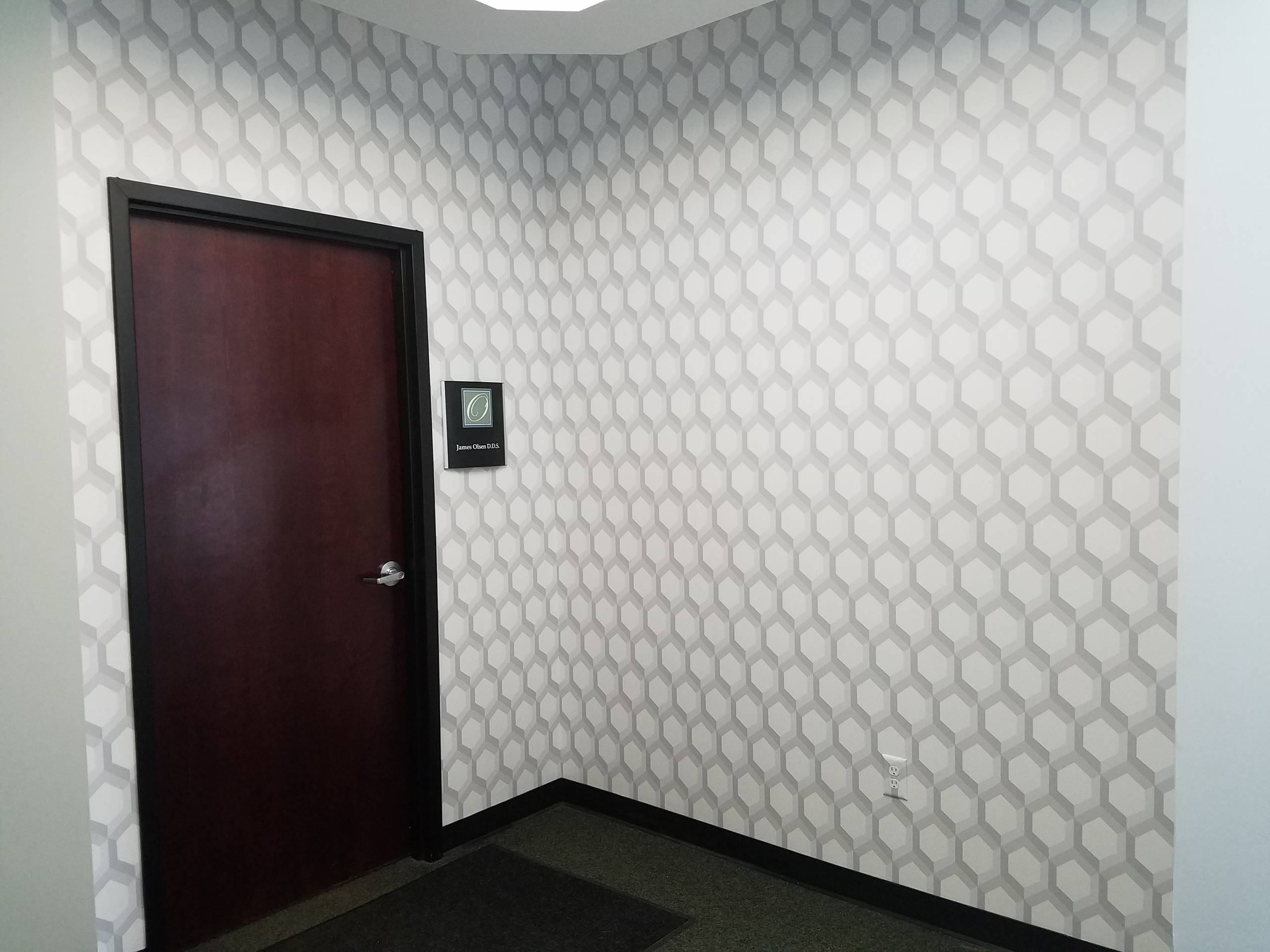 Wallpaper Install: Dental Office