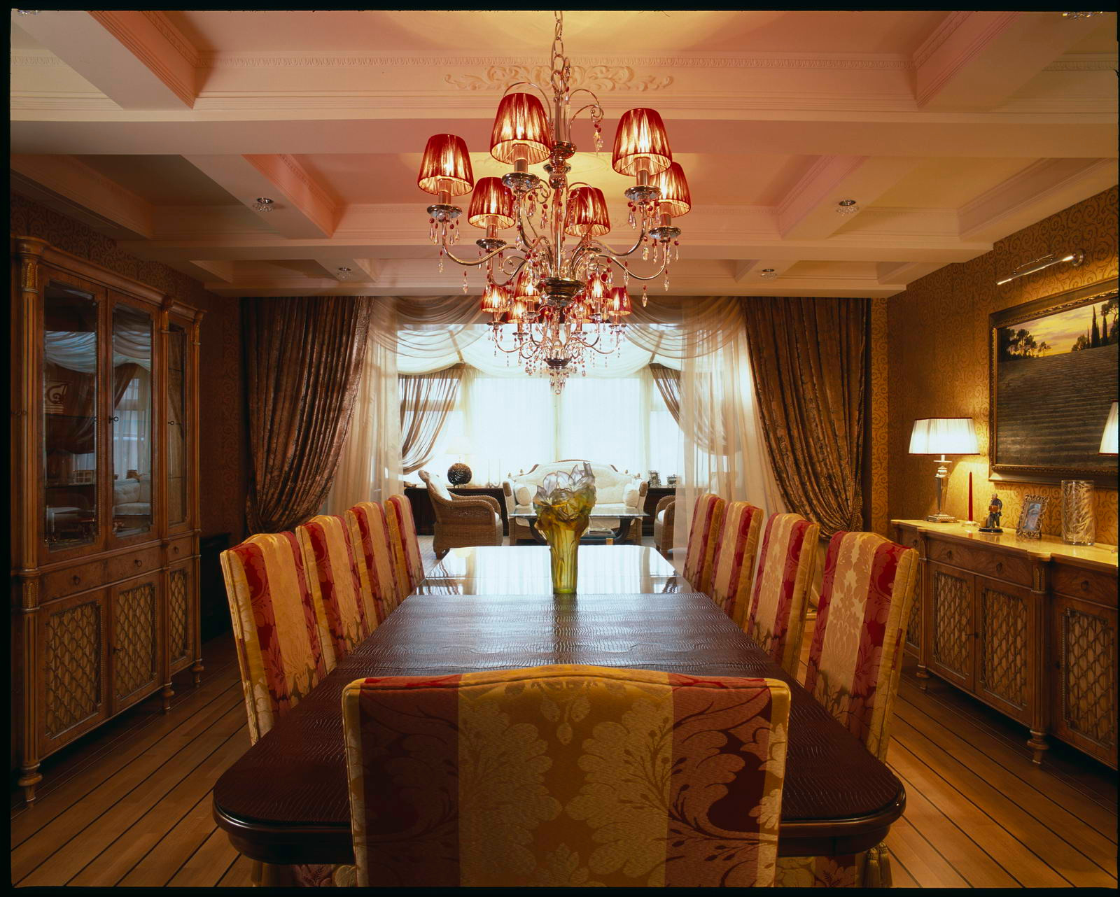 КВАРТИРА НА ФРУНЗЕНСКОЙ НАБЕРЕЖНОЙ