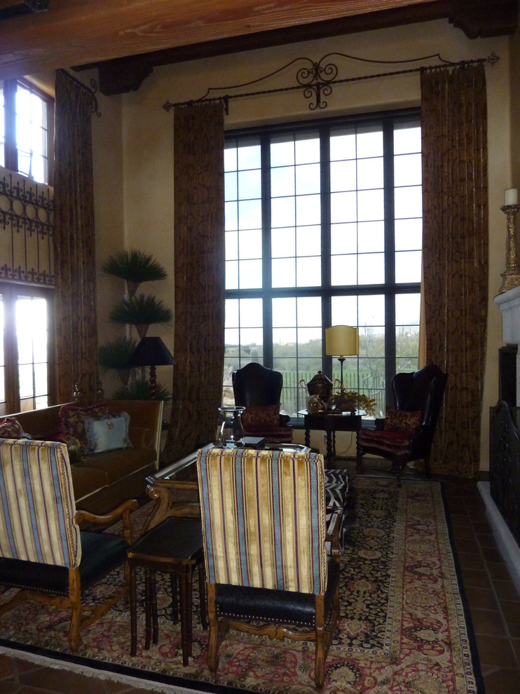 Example of a transitional home design design in Orange County